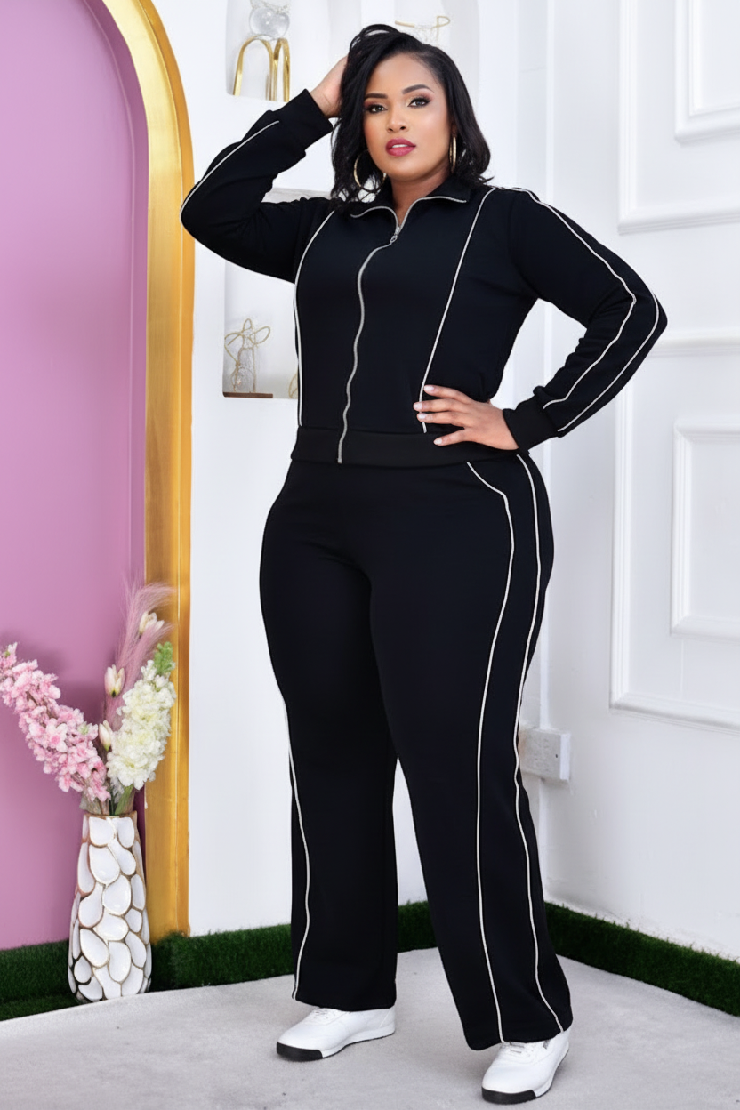 Black Plus Tracksuit – Interior